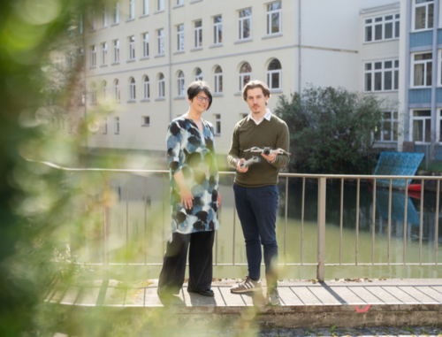 Dr. Katja Walther und SWE-Mitarbeiter Tobias Schmid in der Esslinger Innenstadt. Dr. Katja Walther und SWE-Mitarbeiter Tobias Schmid in der Esslinger Innenstadt.