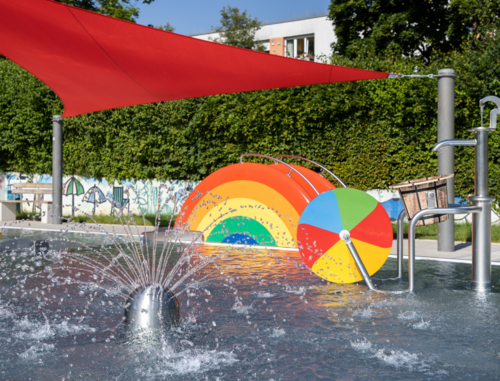 Wasserspielplatz im Freibad Berkheim. Wasserspielplatz im Freibad Berkheim.