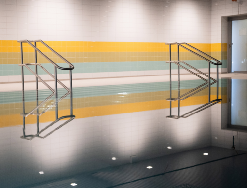 Das Lehrschwimmbecken im Merkelschen Schwimmbad Das Lehrschwimmbecken im Merkelschen Schwimmbad