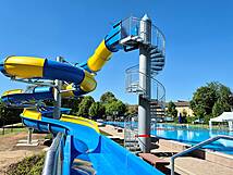 neue rutsche Neckar Freibad
